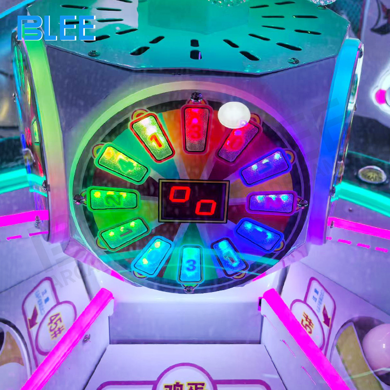 Claw mechanism in operation